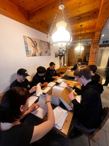 549d3c29-f8af-4fc1-9182-e49bf28ada58