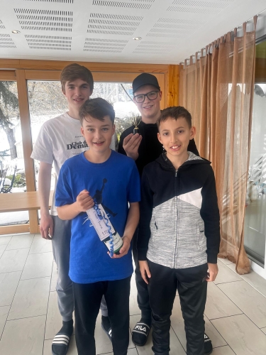 bdcb4b1a-eaea-4a8b-bbfc-7bc8d1624a73